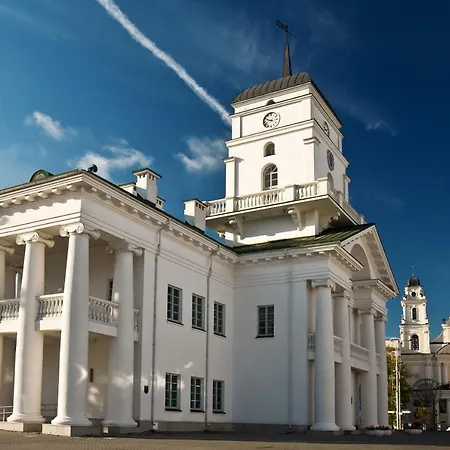 Apartament Luxury And Balcony, Минск Исторический Центр *